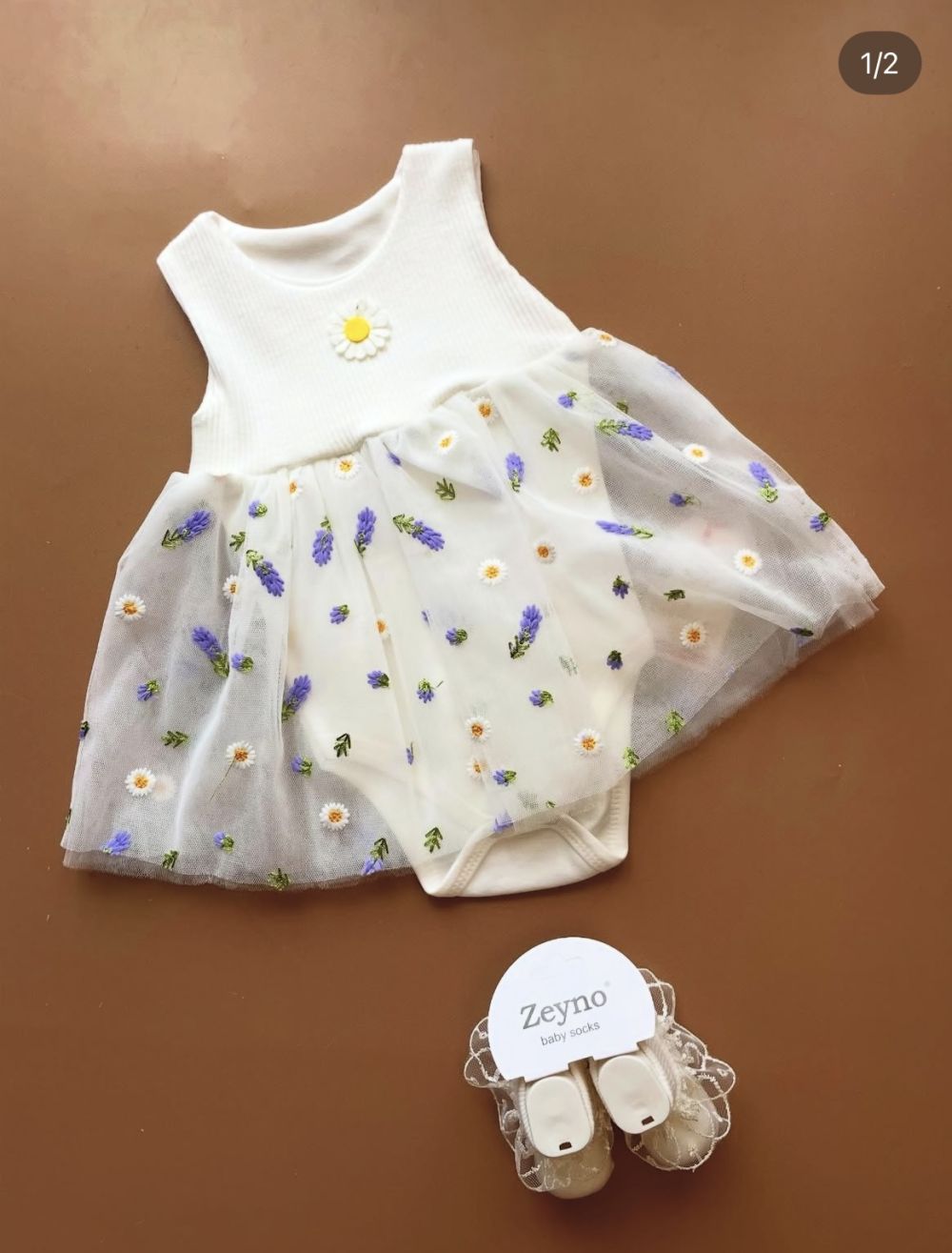 Сукня з ромашкою 